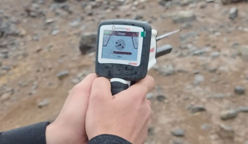 Vertex Adroit: كاشف الذهب الأثري يعيد المسح بعمق